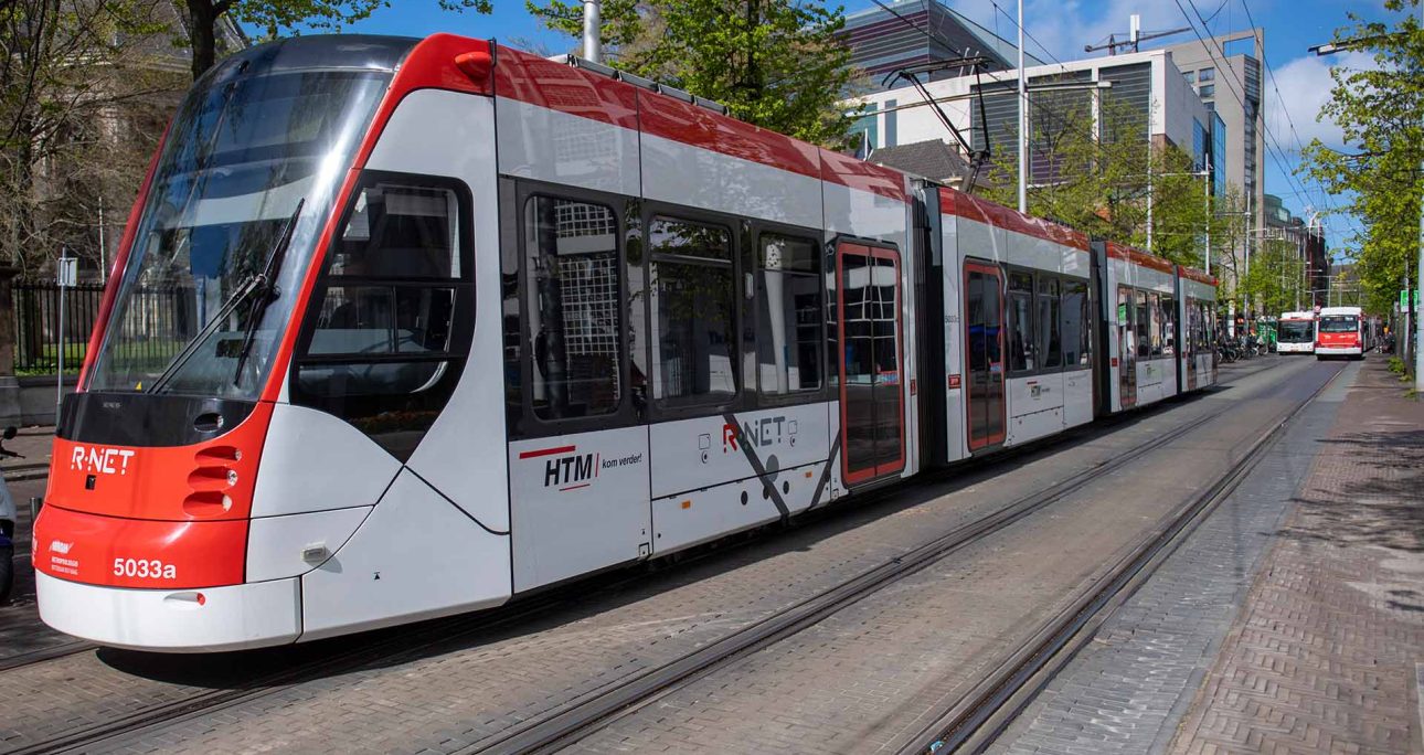 HTM creates tramdrivers ID cards with CardsOnline